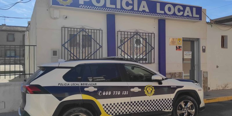 Benejúzar anuncia la creación de dos nuevas plazas de Policía Local