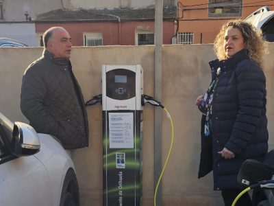 Reparan los puntos de recarga de Orihuela que estaban sin funcionar desde 2022