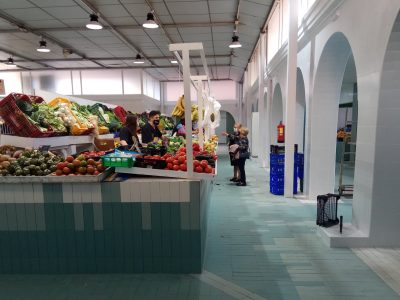 Albatera saca a licitación diversos puestos del Mercado de Abastos