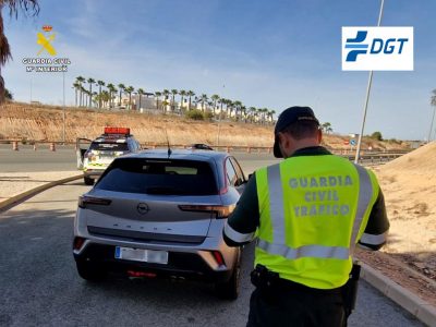 Investigan a un conductor por circular a 200 km/h por la AP7 en Orihuela