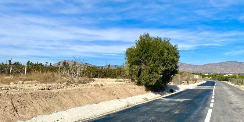 Terminan las obras de un tramo del camino Cañada de Alcaraz de Albatera