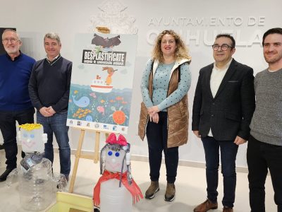Orihuela pone en marcha la campaña "Desplastifícate" con más de 3.500 escolares