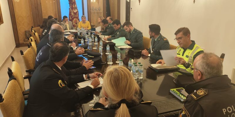 Orihuela reclama más efectivos de seguridad en la costa y pedanías