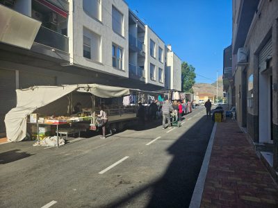 Orihuela abre el plazo de solicitud de puestos vacantes de venta no sedentaria