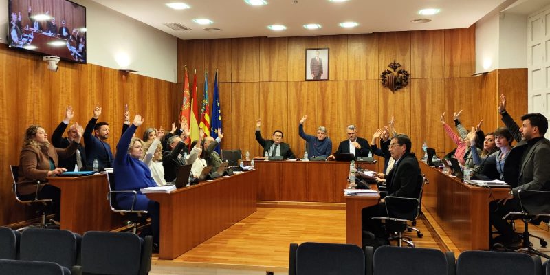 El Pleno de Orihuela solicita la declaración de BIC Inmaterial para el Juzgado de Aguas