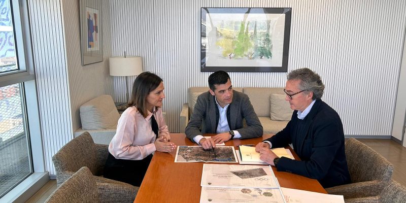 Orihuela busca la colaboración de la Generalitat para impulsar grandes proyectos