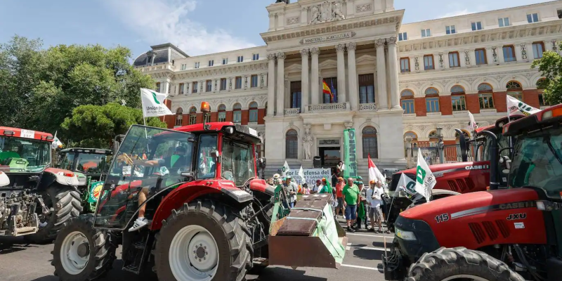 Agricultores de la Comunidad Valenciana participarán en la protesta del 21F en Madrid