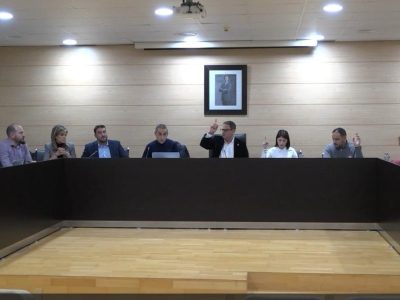 La concejala del PP de Dolores Manuela Sánchez, pide disculpas por sus acusaciones contra el alcalde