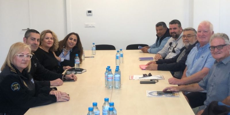 Vecinos de la costa de Orihuela colaboran con la Policía Local para combatir los delitos