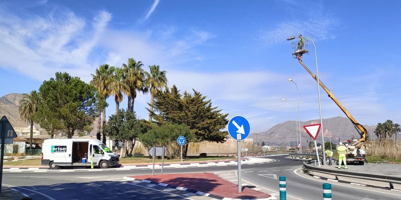 Orihuela mejora su alumbrado público en diferentes tramos