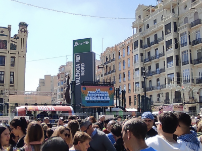Orihuela está presente en las Fallas de Valencia con una campaña de publicidad