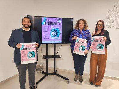 Orihuela organiza un taller de iniciación a la fotografía en el Palmeral