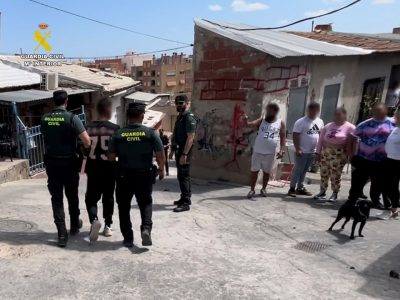 La Guardia Civil detiene a tres delincuentes por diversos robos en Callosa de Segura