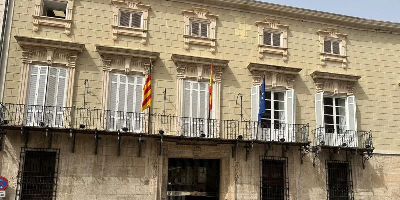 El PSOE denuncia que el Ayuntamiento de Orihuela trata de invisibilizar el Día del Pueblo Gitano
