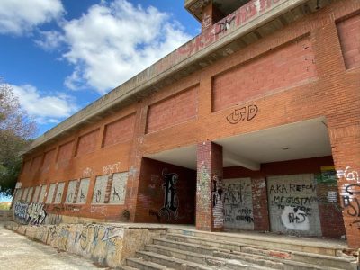 Padres de alumnos de Callosa piden que se cedan los terrenos para el nuevo IES Santiago Grisolía