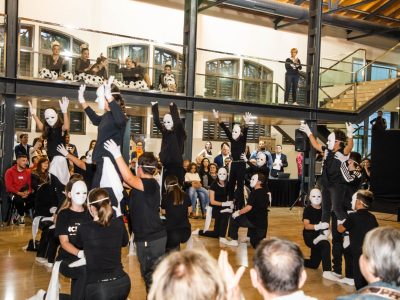 Gran participación en el Día de la Danza del Colegio de Hurchillo