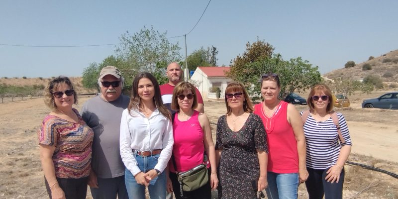 El PSOE de Orihuela pide el restablecimiento de agua potable en un barrio de La Matanza