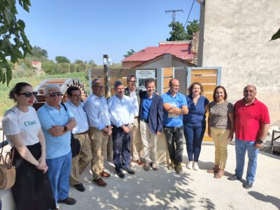 El alcalde de Orihuela, Pepe Vegara, y el concejal de Patrimonio Histórico, Matías Ruiz, han presentado esta mañana el fin de la rehabilitación de las Norias Gemelas “Moquita” y “Pando”, culminando así uno de los proyectos más importantes en materia de patrimonio, lo que supone la recuperación de dos elementos históricos únicos en nuestra tierra