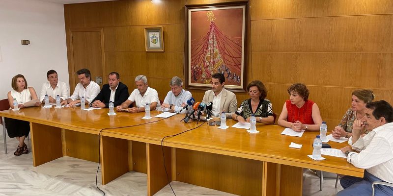 La Vega Baja estalla contra el gobierno central por mantener el peaje de la AP-7 en la comarca