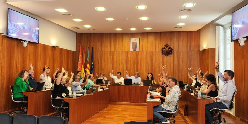 Orihuela aprueba en Pleno las distinciones y condecoraciones a la Policía Local