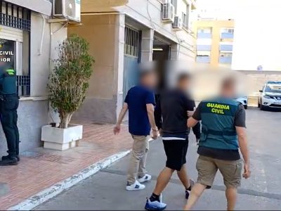 La Guardia Civil desmantela una organización criminal de 'cogoteros'