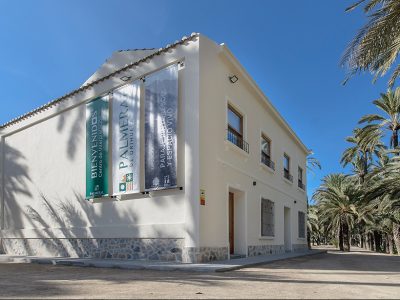 Orihuela garantiza un servicio continuo en el Centro de Interpretación del Palmeral