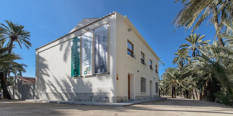 Orihuela garantiza un servicio continuo en el Centro de Interpretación del Palmeral