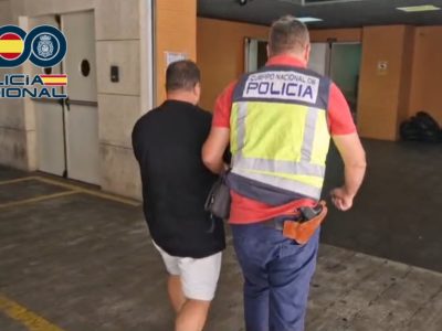 Detienen en Rojales a un varón que se dedicaba a estafar a través de Internet