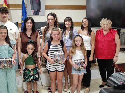 Redován presenta las actividades de su mes de fiestas patronales