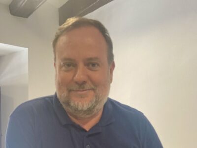 El PSOE de Orihuela pide que se cambie la parada de transporte escolar de la Glorieta