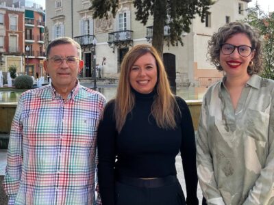 Cs, Cambiemos y PSOE exigen a la Diputación que devuelva a Orihuela las obras de la exposición 50x50