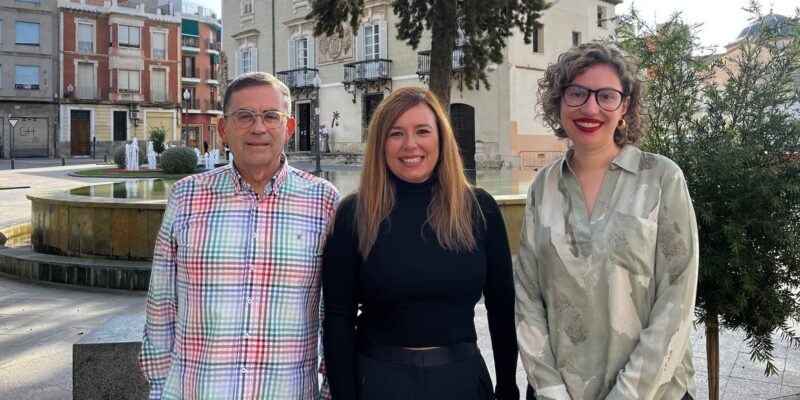 Cs, Cambiemos y PSOE exigen a la Diputación que devuelva a Orihuela las obras de la exposición 50x50