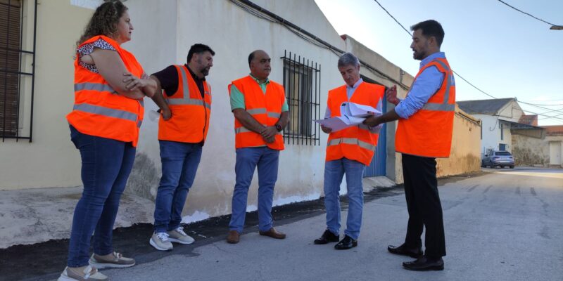 Orihuela renueva la red de agua potable en la Vereda Liorna