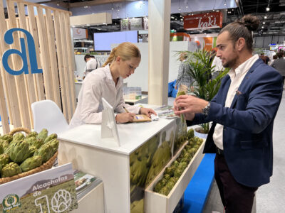 La alcachofa de la Vega Baja acude a la feria Fruit Attraction