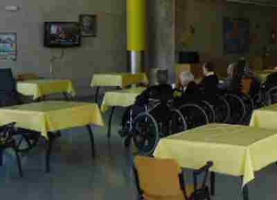 La Residencia de Mayores Dependientes de Orihuela organiza una concentración