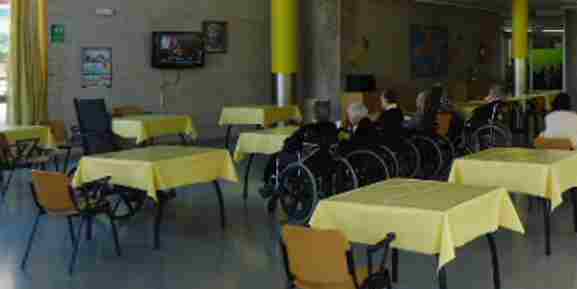 La Residencia de Mayores Dependientes de Orihuela organiza una concentración