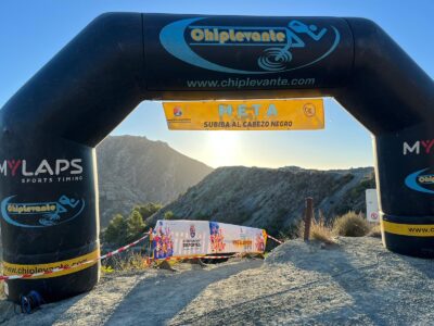 Éxito de participación en la Subida al Cabezo Negro de Albatera 2024