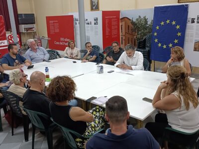 El PSOE denuncia el cierre de 26 aulas en Escuelas de Idiomas de la Vega Baja