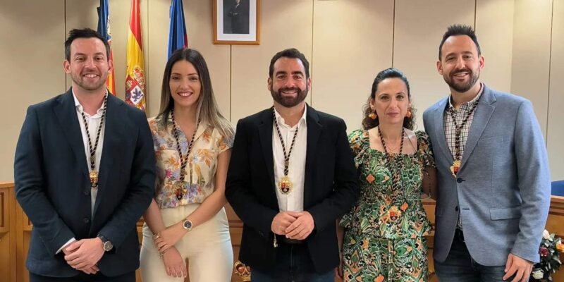 El PSOE de Albatera califica de "pelotazo" la nueva ordenanza de basuras