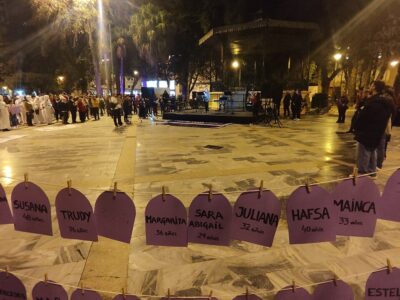 Orihuela muestra su repulsa a la violencia de género con una multitudinaria marcha