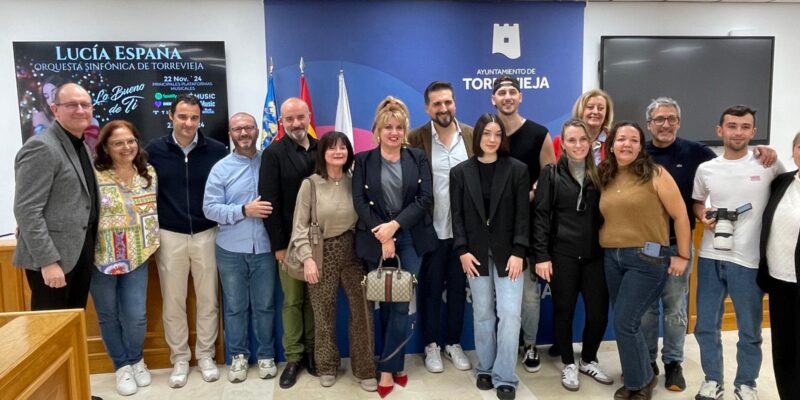 Torrevieja presenta la canción de Navidad "Lo bueno de ti"