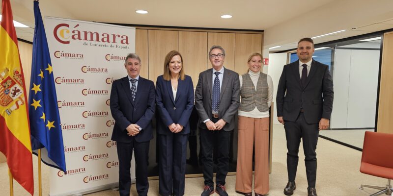 Orihuela trabaja en Bruselas el proyecto de Parque Empresarial