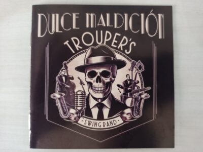 Los oriolanos Trouper's Swing Band despiden el año con nuevo disco