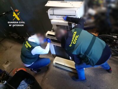 La Guardia Civil detiene a un hombre por 19 delitos contra el patrimonio en Torrevieja