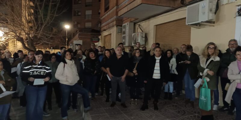Crean en Orihuela una Plataforma de Afectados por el cierre de la ESO y Bachillerato del IES El Palmeral