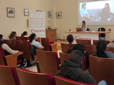 Cámara Orihuela renueva su oferta formativa para jóvenes con nuevos cursos