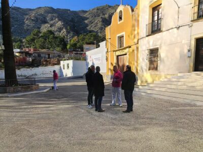 Orihuela ultima los preparativos para las fiestas del barrio de San Antón