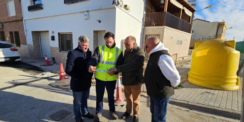 Orihuela repone la red de agua potable en la pedanía de La Campaneta