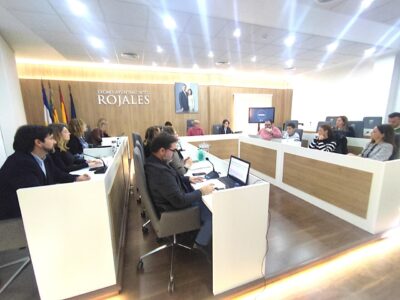 Rojales aprueba unos presupuestos al alza con el voto en contra de la oposición