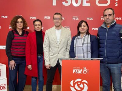 El PSPV denuncia la falta de planificación en la reestructuración educativa de Orihuela y exige la construcción de un FP integrado de nueva construcción. El Diputado del PSPV y portavoz de Educación en las Cortes, Jose Luis Lorenz, se ha reunido con la Plataforma de Afectados por la desaparición del I.E.S El Palmeral.